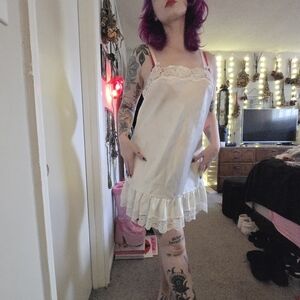 Vintage 1980s Miss Elaine Pastel Watercolor Floral Drop Waist Slip Nightie